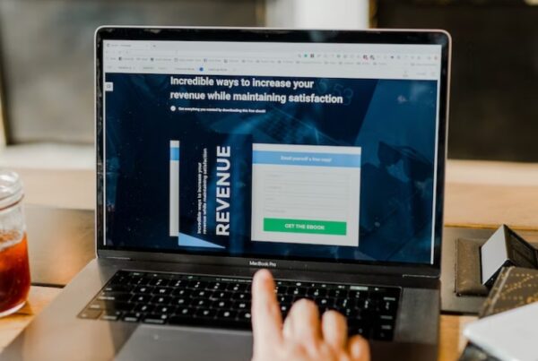 How Shopify Is Streamlining Product Descriptions Using Artificial Intelligence
