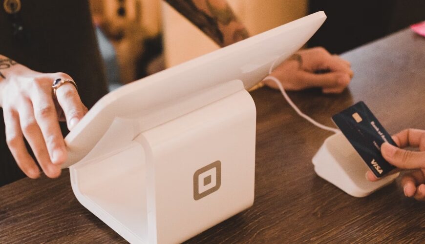 Why Partner with Marketplaces for E-commerce Growth